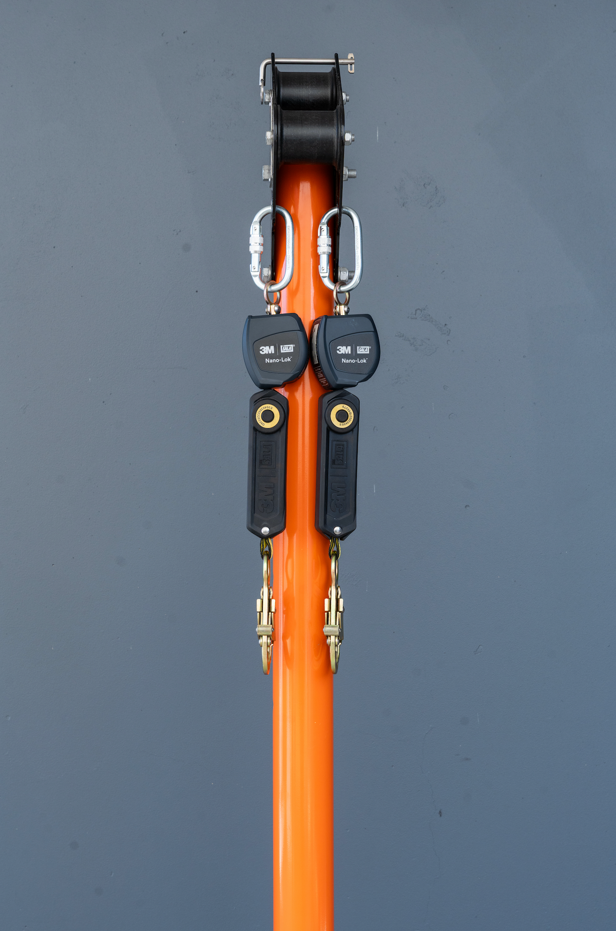 Portable Horizontal Anchor Mast Kit with IKAR Fall Arrest Block and Recovery Winch